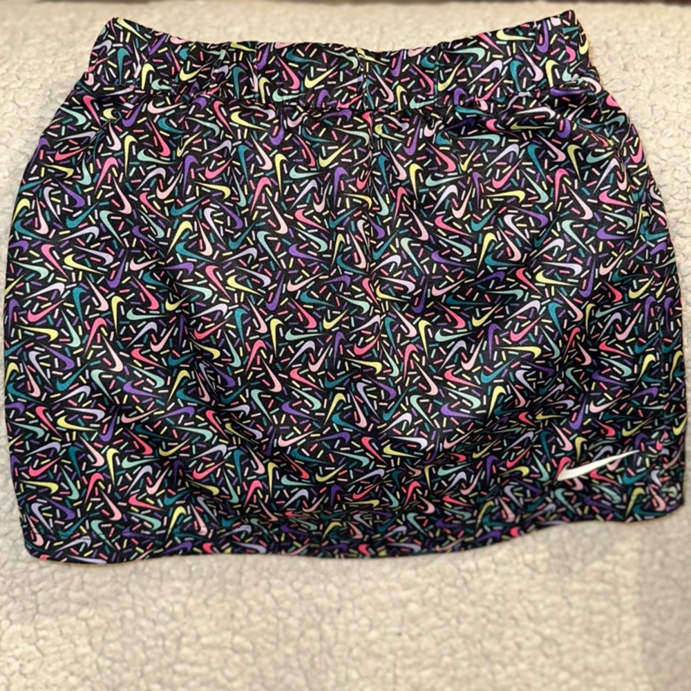 Nike Multicolor Patterned Skirt